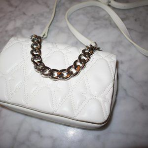 Quilted Crossbody Bag with metal chain - White